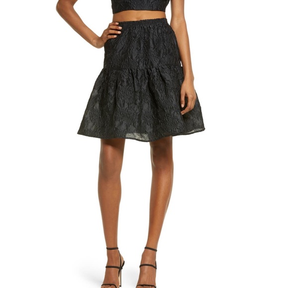 Bardot Dresses & Skirts - NWT Revolve Bardot Black Demi Floral Jacquard Skirt Size M